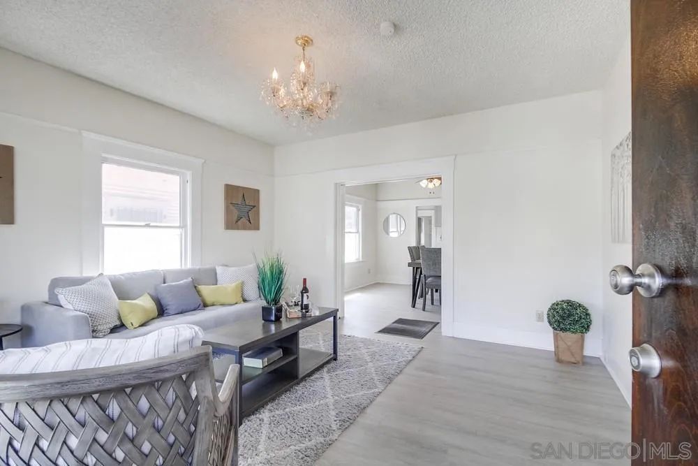 230 20th St., San Diego, California 92102 home-pic-4